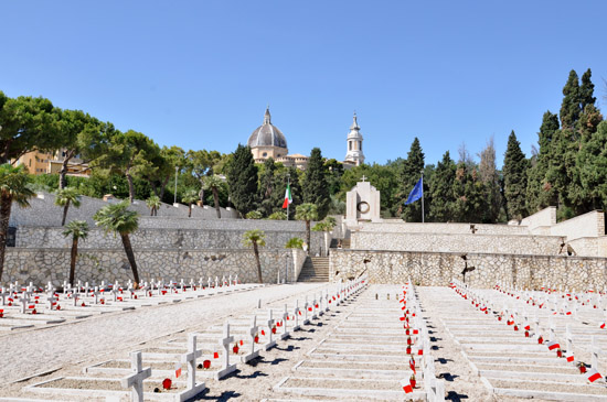 Cmentarz Wojenny w Loreto