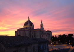 Vista di Loreto al tramonto
